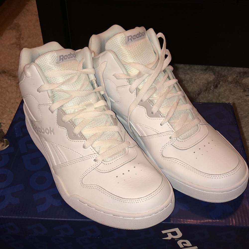 Men's Rebook Basketball Shoes - Picture 5 of 7